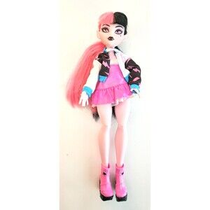 Monster High Draculaura doll